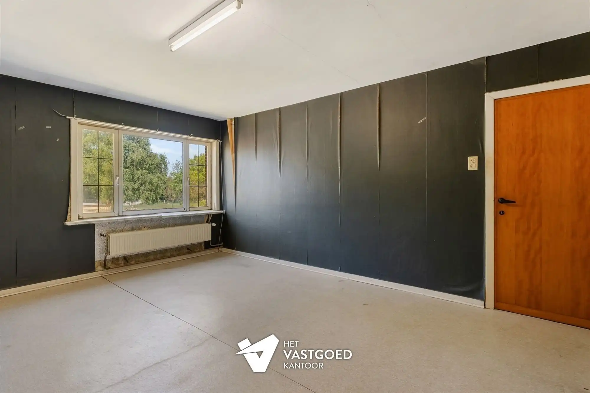 RUIME WONING MET ENORM POTENTIEEL OP IDEALE LIGGING foto 12