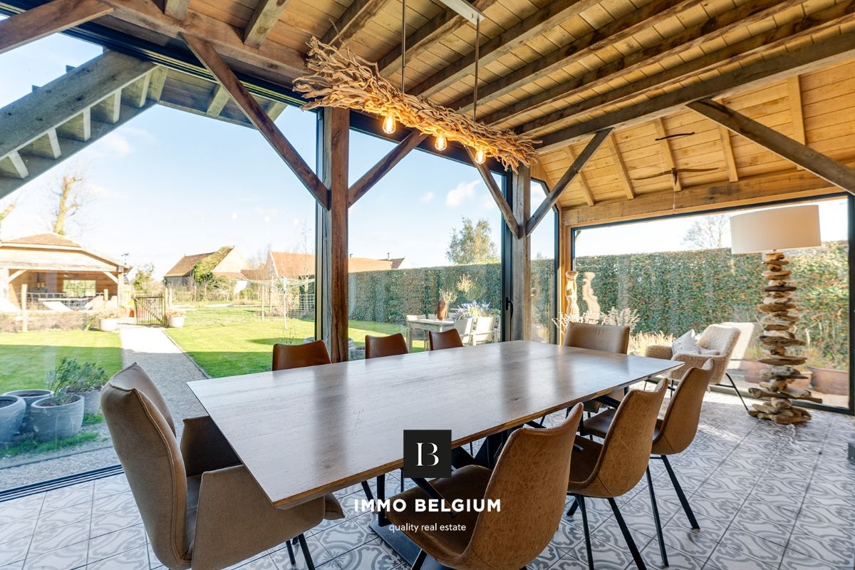 Prachtige exclusieve kangoeroe-villa met bijgebouw foto 16