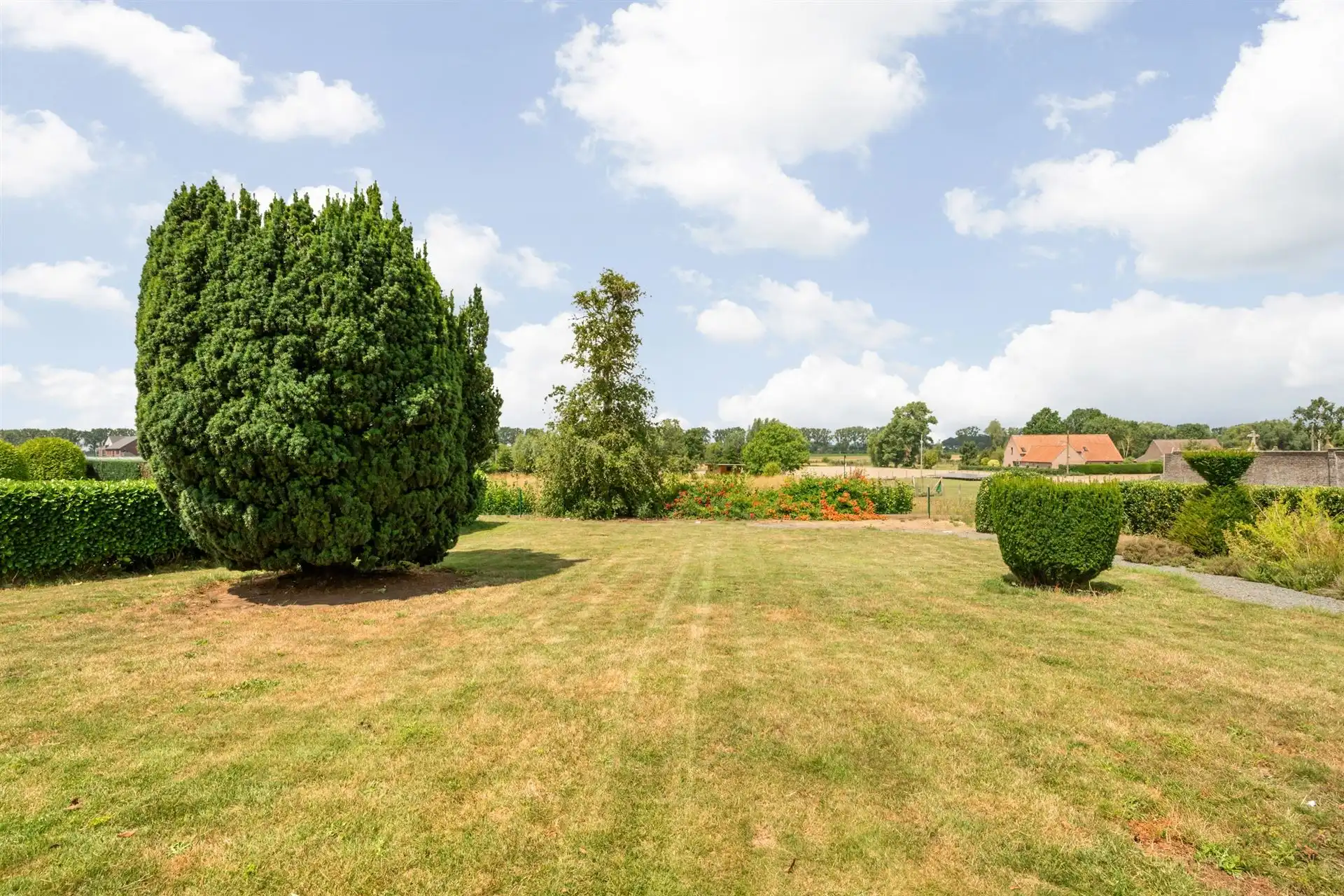 Prachtige karaktervolle woning met (4 slk) op meer dan 18are foto 5