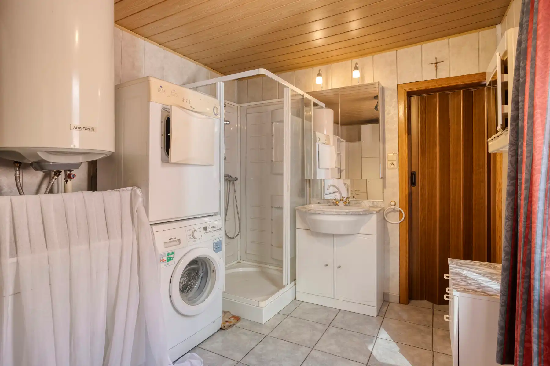 Te renoveren woning in het centum van Wetteren foto 7