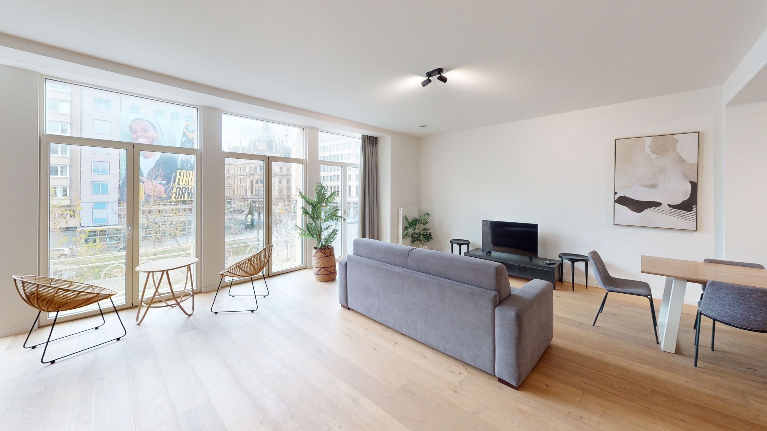 ANTWERPEN - Royaal appartement met terras op centrale locatie foto 3