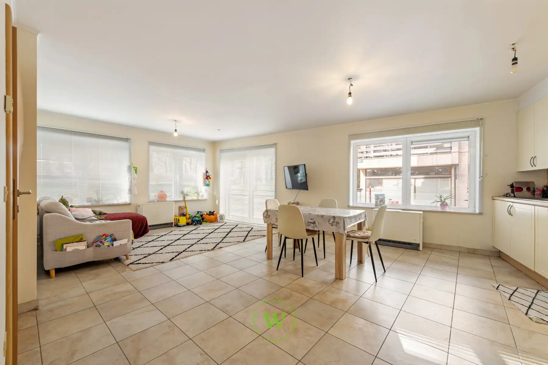 Lichtrijk 2-slaapkamerappartement met zicht op de vesten. foto 5