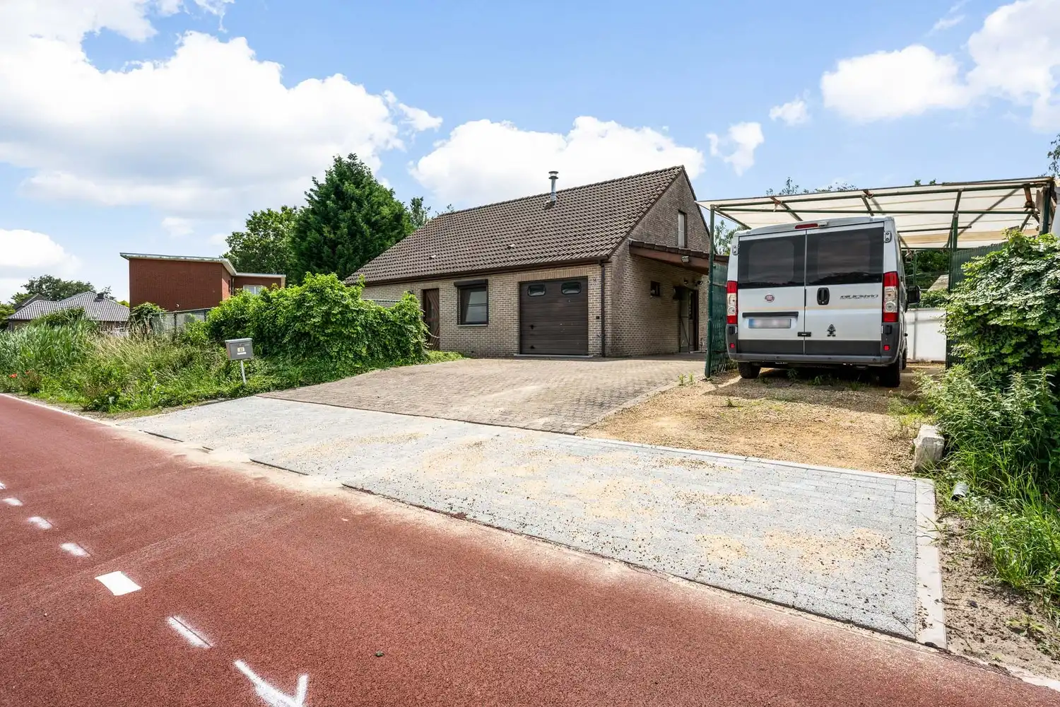 Vrijstaande laagbouwwoning met zonnige tuin en uitbreidingsmogelijkheden in Oelegem! foto 28