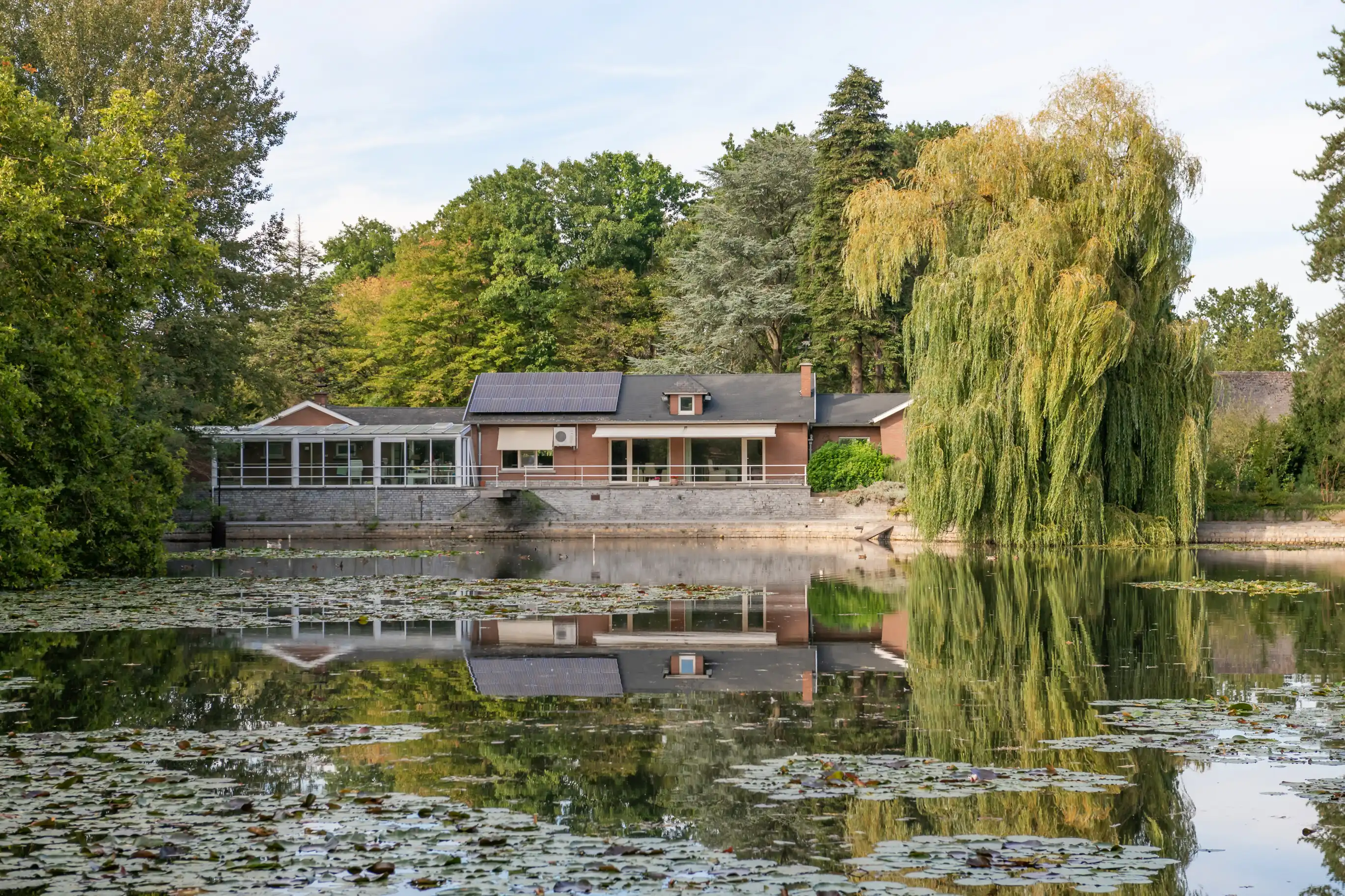 Exclusieve paviljoenvilla met private vijver en vissershuis in Haacht foto 4