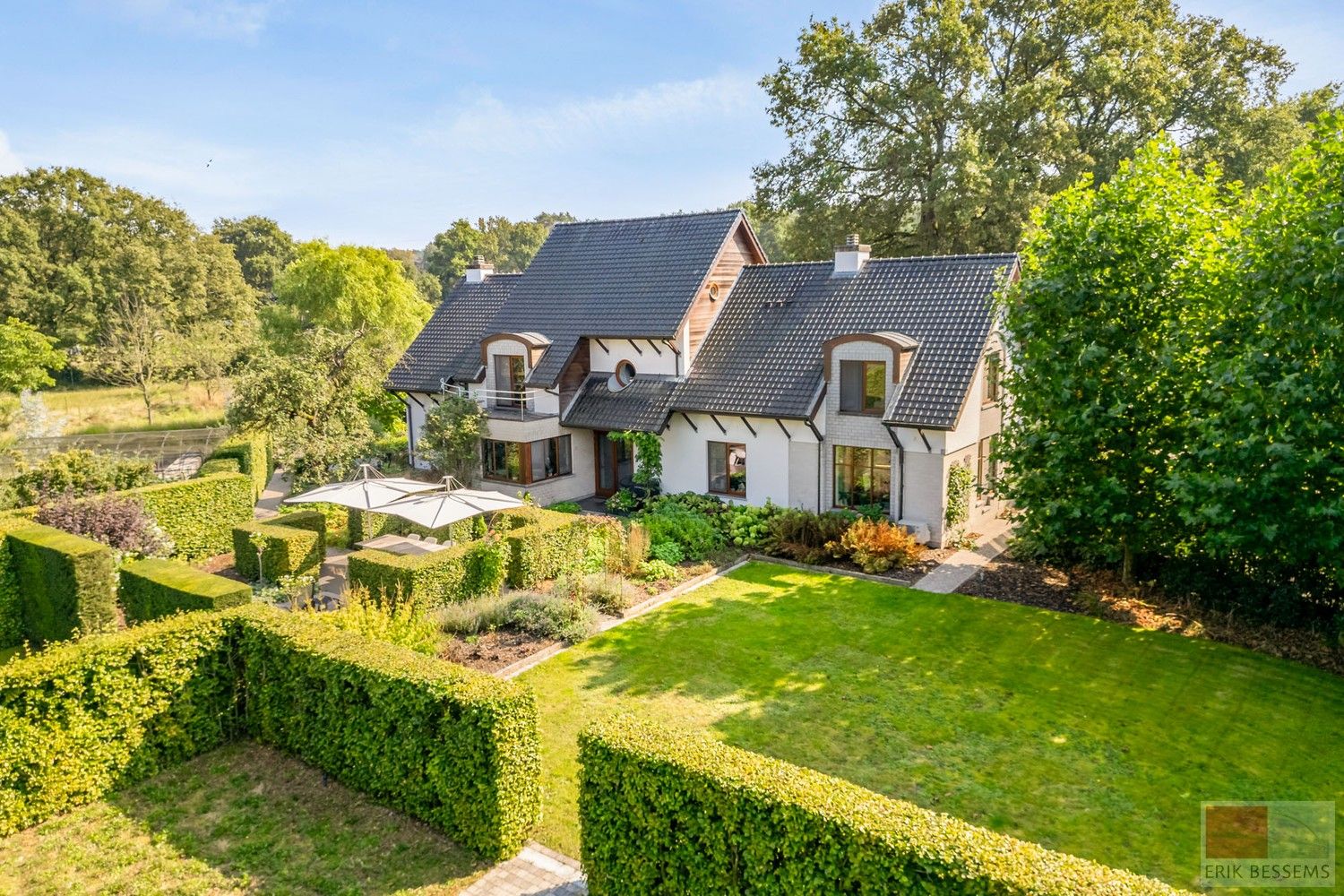 Bijzonder landhuis op bijzondere locatie grenzend aan Kattevennen en in de directe omgeving van Genk-Centrum foto 104