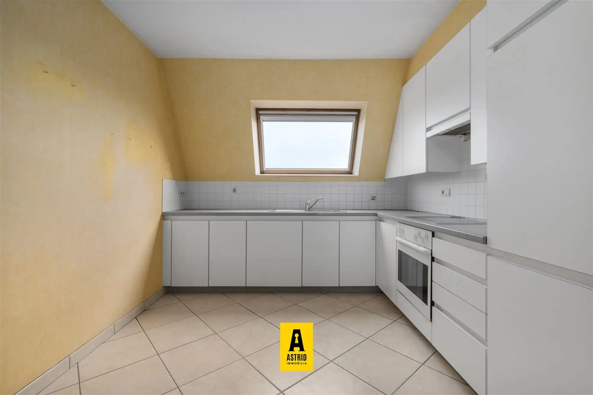 Ruim & zonnig 3-slpk-appartement met terras te Bredene! foto 9