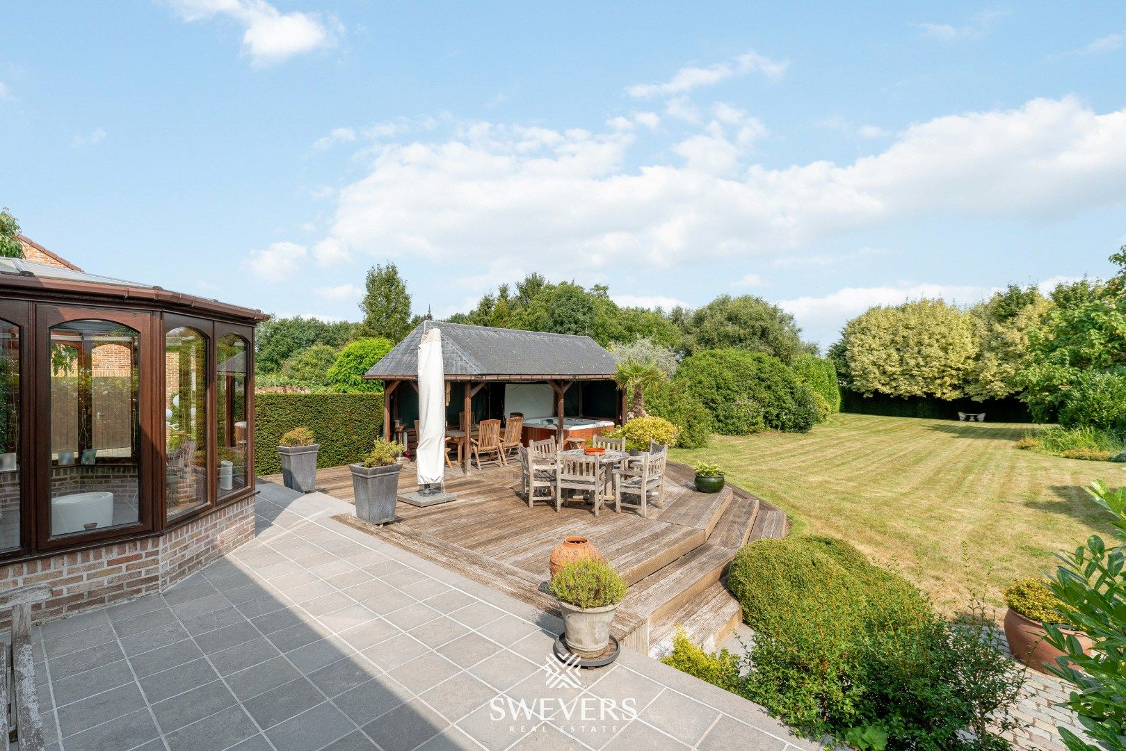 Ruime woning ( 345 m2 ) met 4 SLPK op prachtig perceel van 21a50ca foto 29