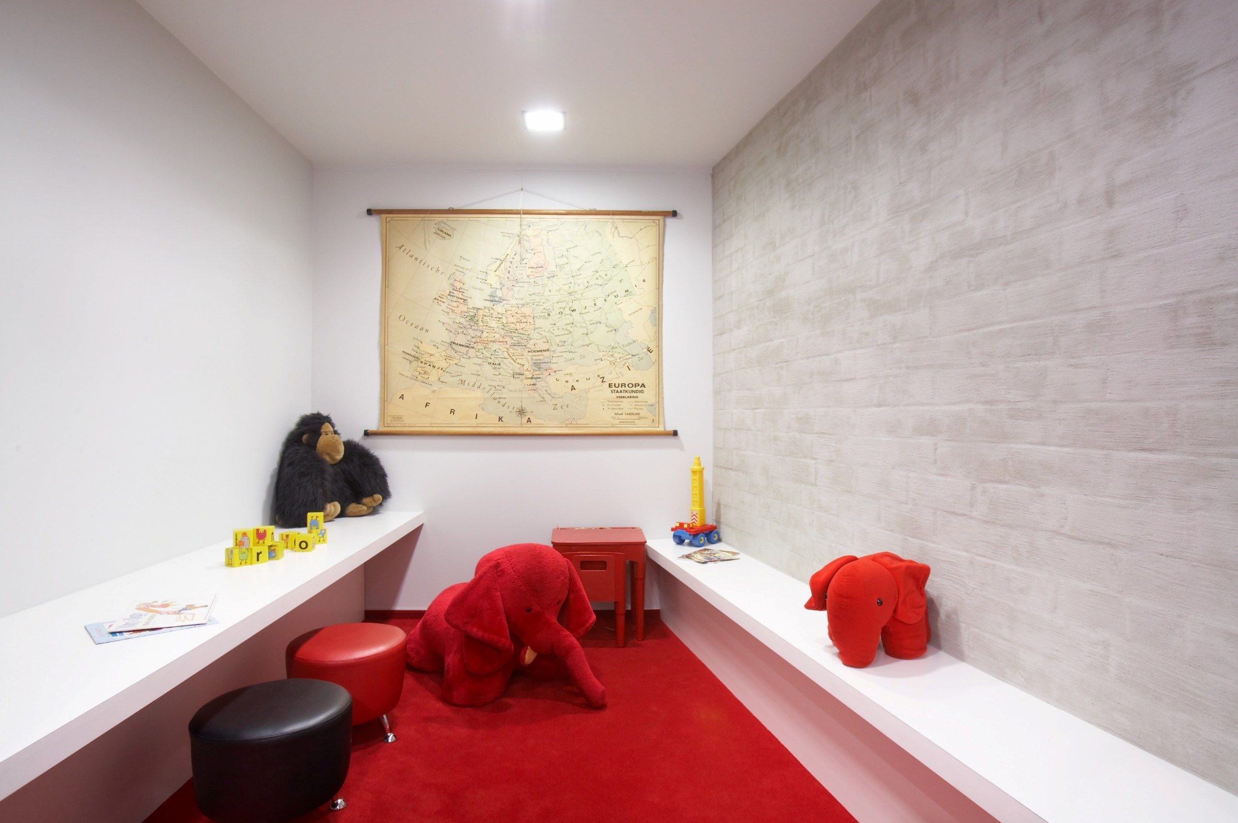 CENTRAAL GELEGEN COMMERCIEEL HANDELSPAND foto 16