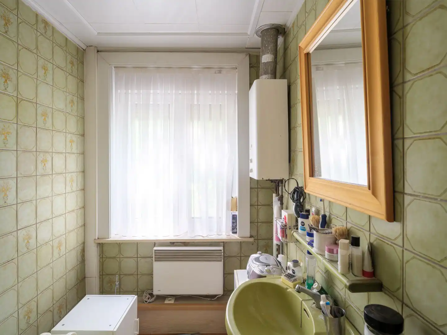 Huis met vier slaapkamers en stadskoer in Ledeberg foto 11