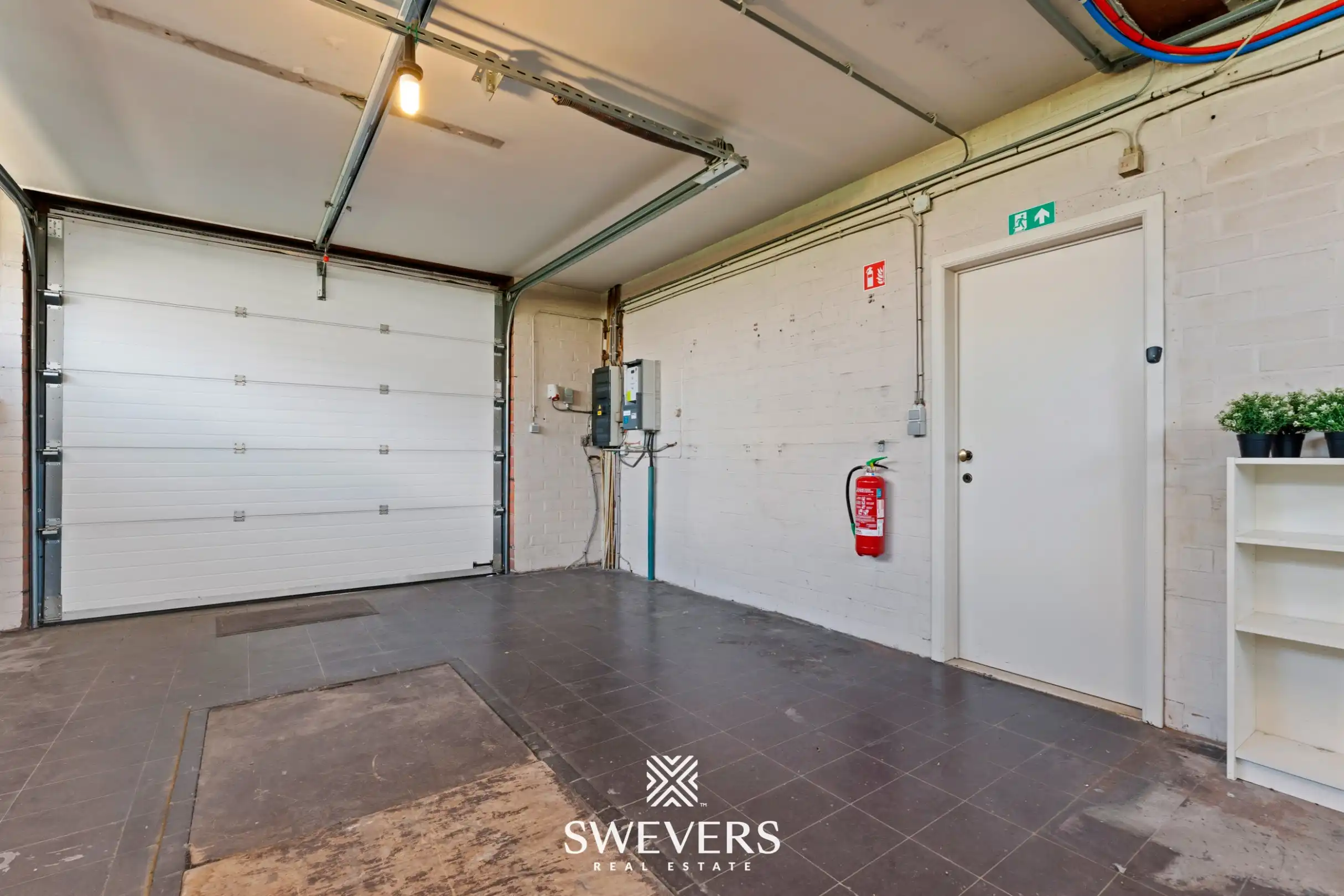 Handelshuis op commerciële toplocatie in Heusden-Zolder foto 7