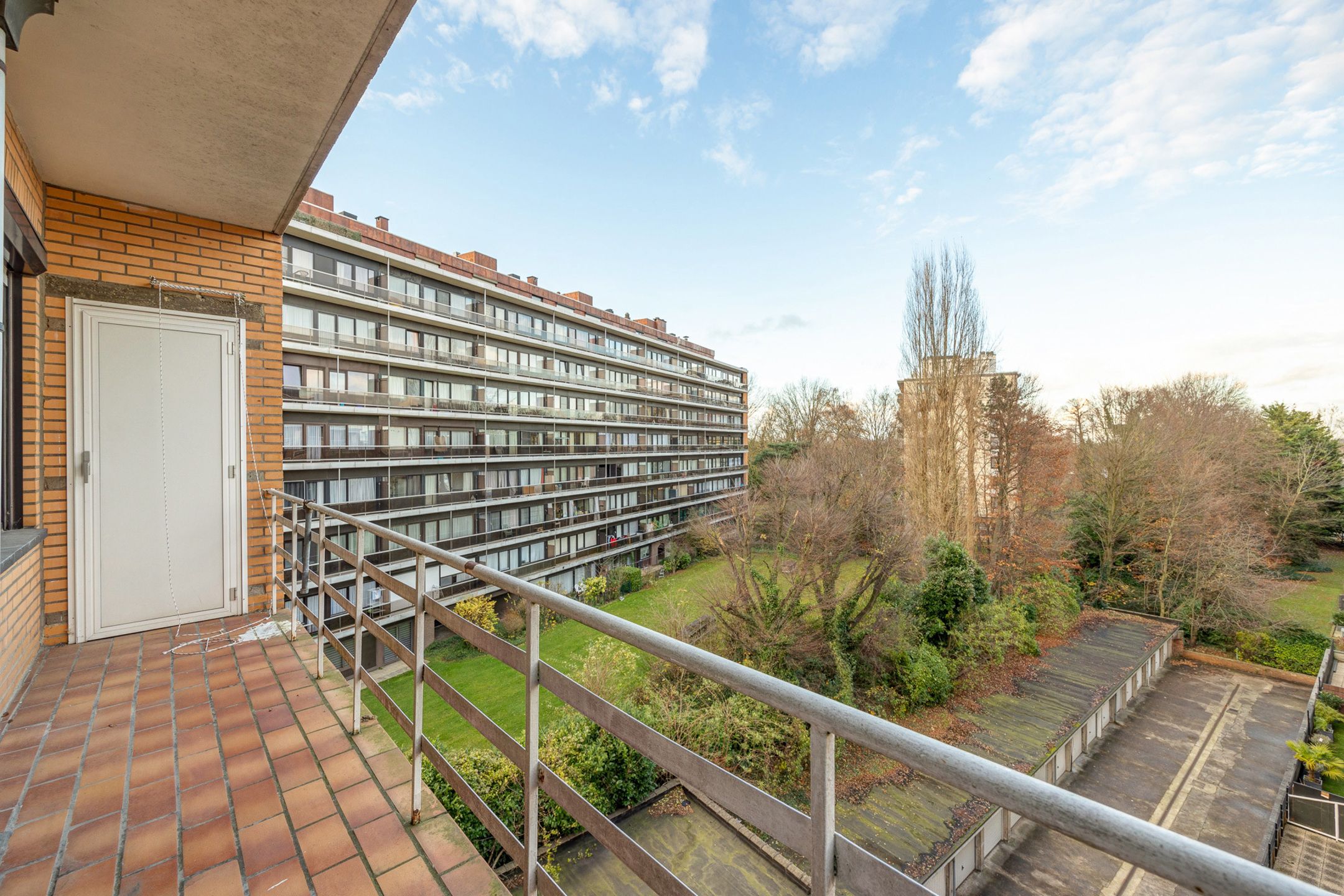 Appartement met garage en zicht op het Atomium  foto 9