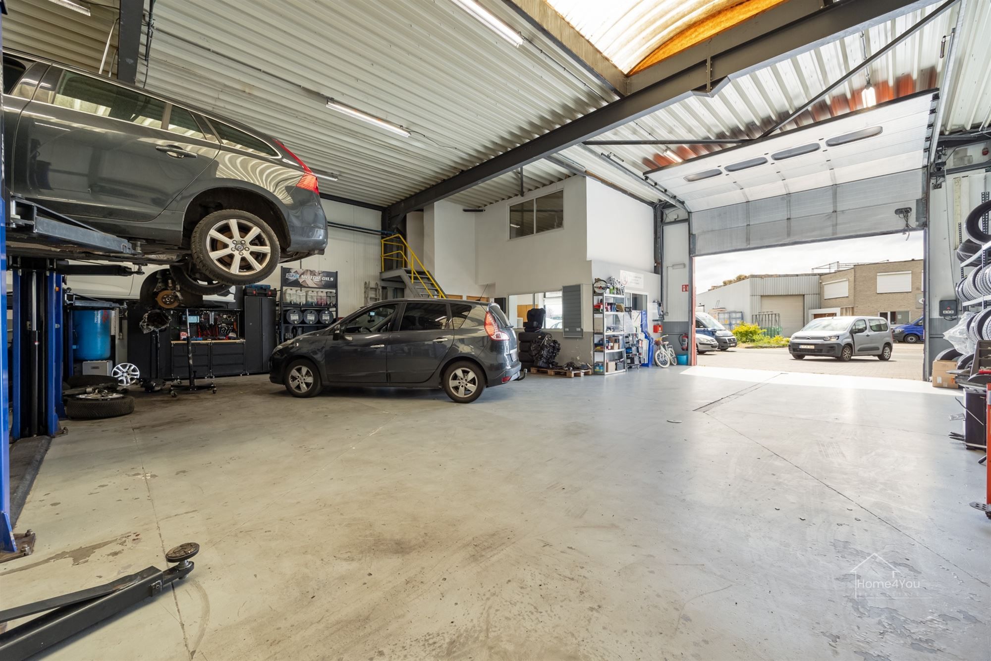 Nijverheidsgebouw + woning  foto 6