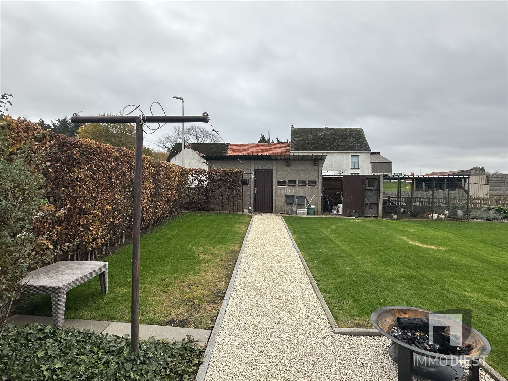 Instapklare woning met 3 slaapkamers en zonnige tuin foto 17