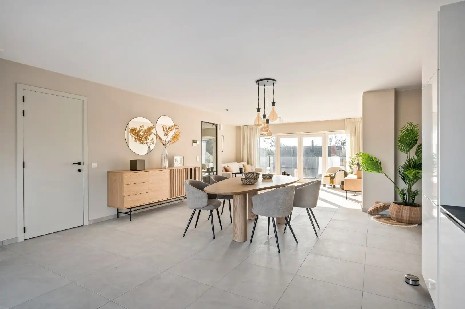 SHOWAPPARTEMENT - LUXE 2 SLAAPKAMERAPPARTEMENT MET TERRAS TE KOMEN  foto 12