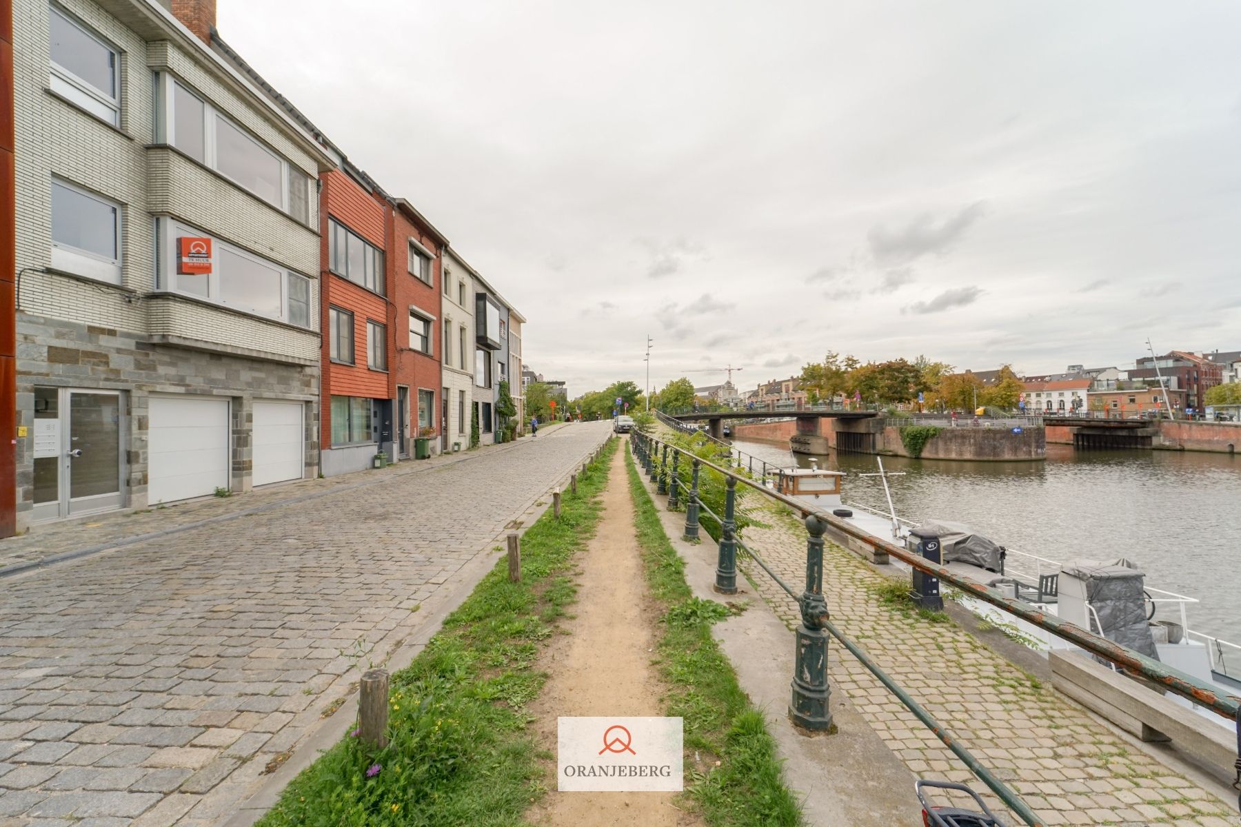 Appartement met prachtig zicht over de Portus Ganda foto 29