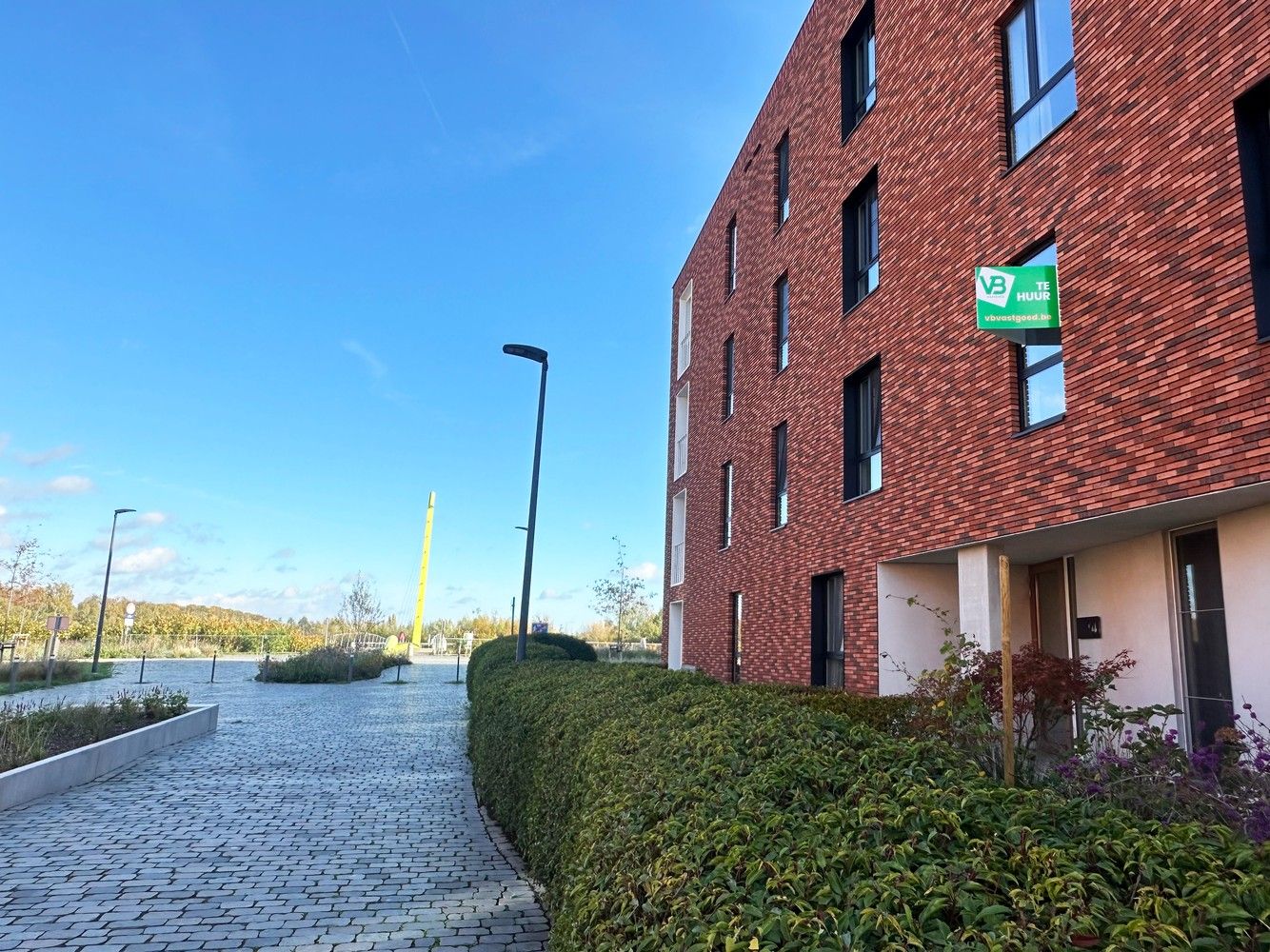 Modern appartement met 2 slaapkamers, aangenaam terras & autostaanplaats in Lier! foto 12