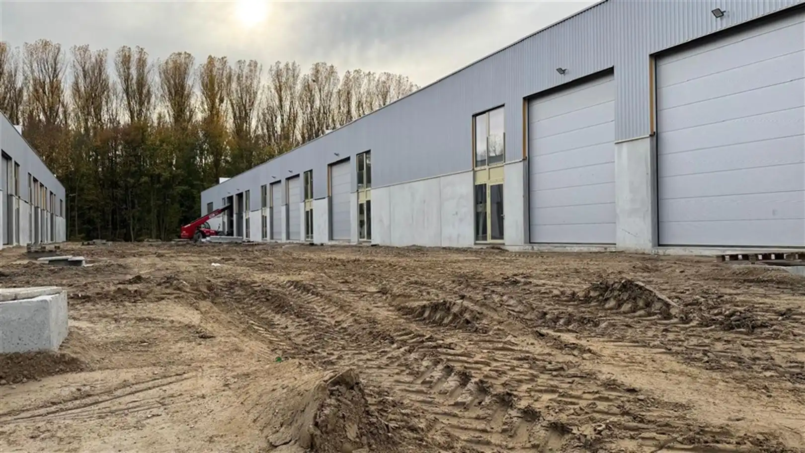 Nieuwbouw KMO units te Drogenbos foto 8