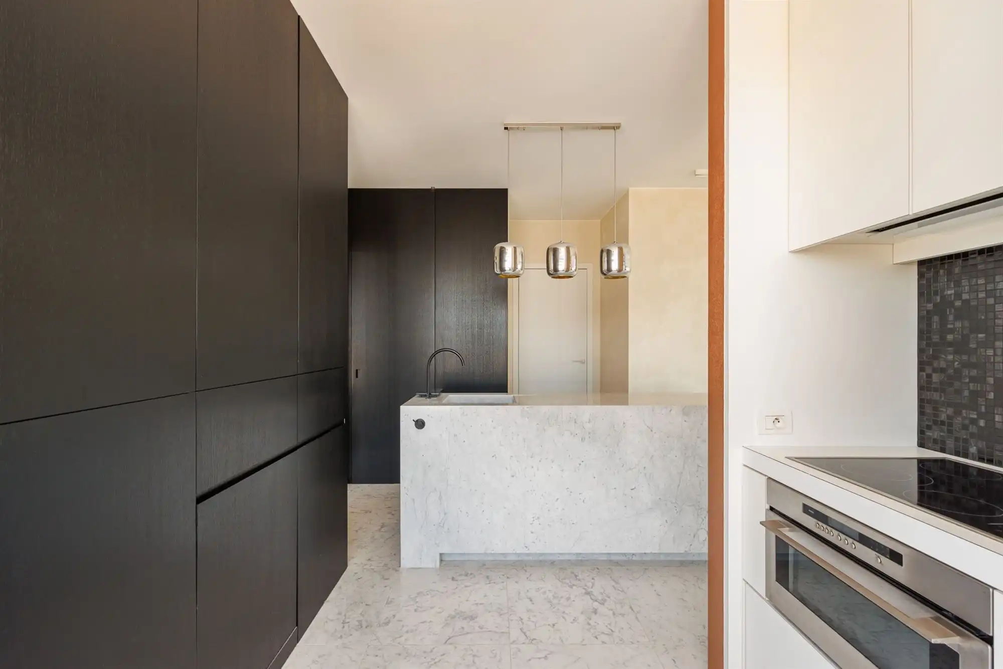 Luxueus appartement op 16e verd. met panoramisch uitzicht foto 7