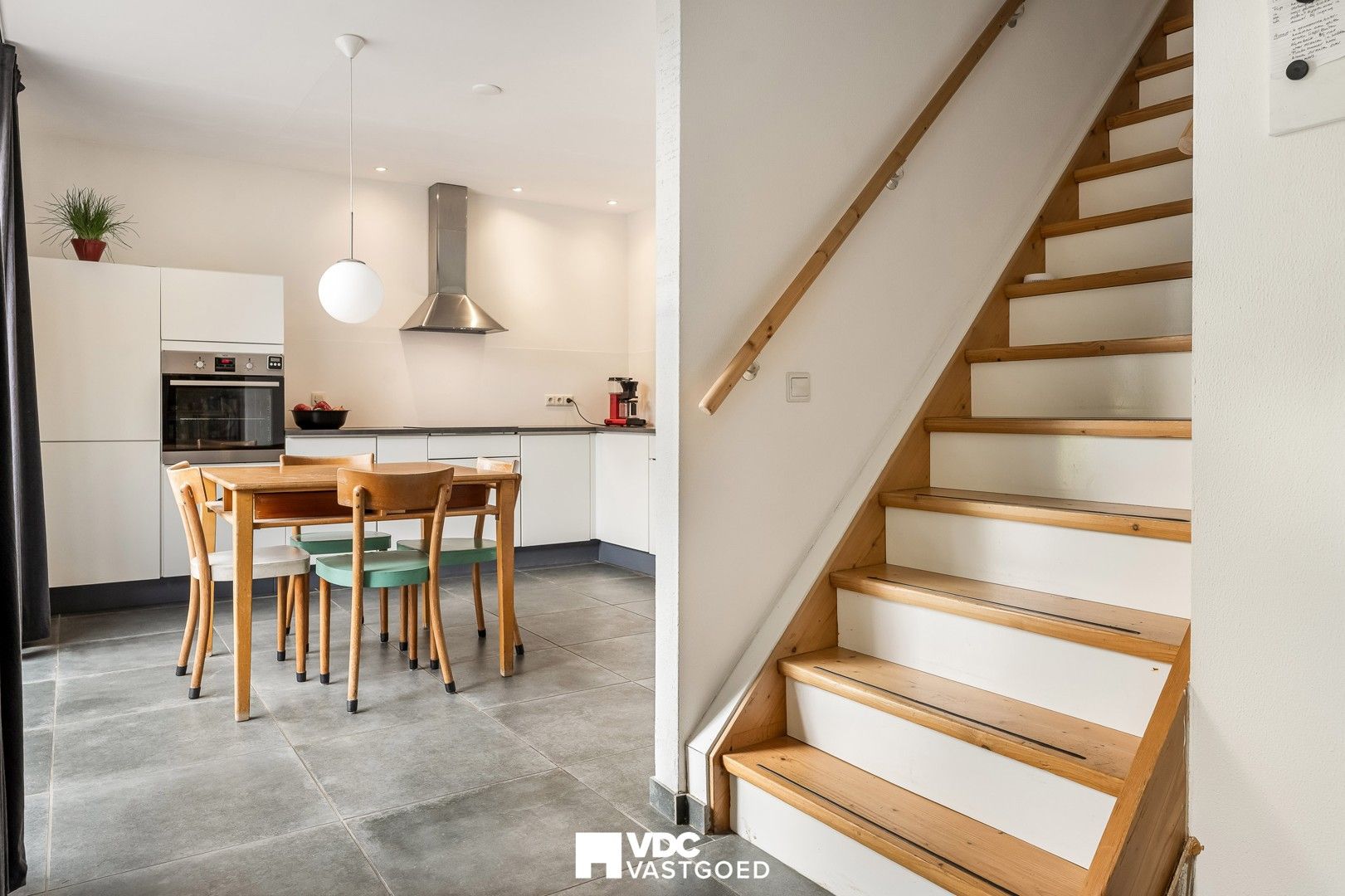Charmante woning op perceel van 14a70ca! foto 12