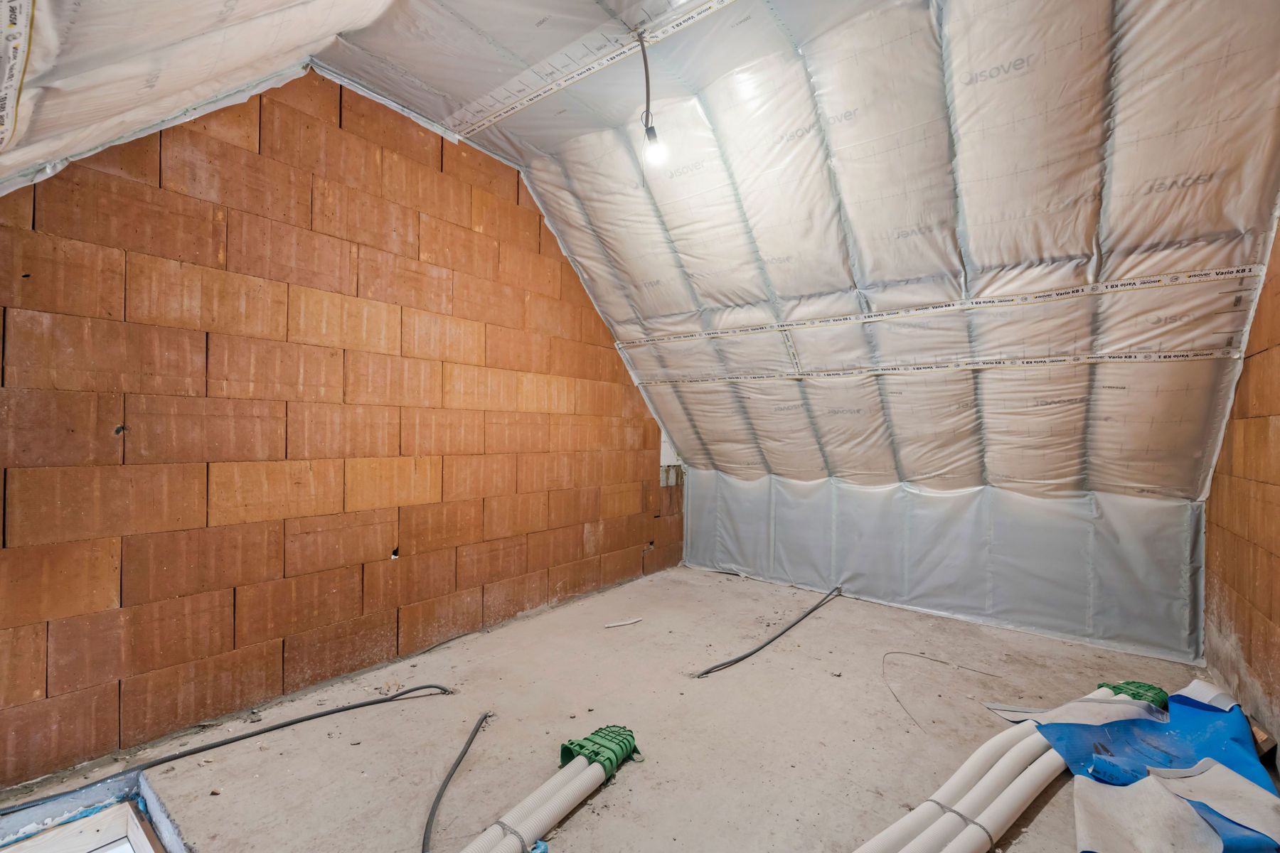 Prachtig nieuwbouwappartement met volledige zolderverdieping foto 20