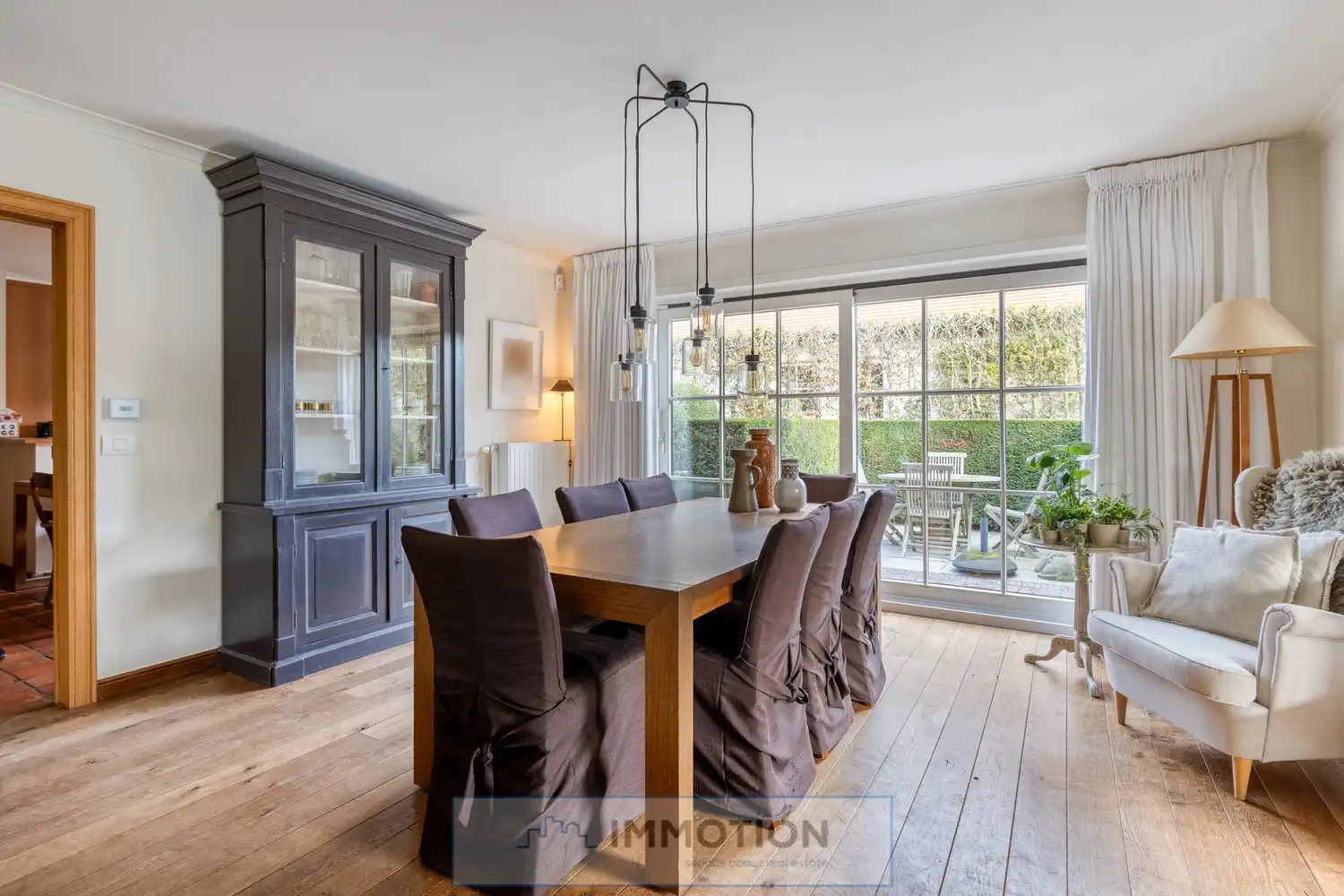 Ruime villa met 6 slaapkamers op mooi perceel in villawijk te Marke foto 7