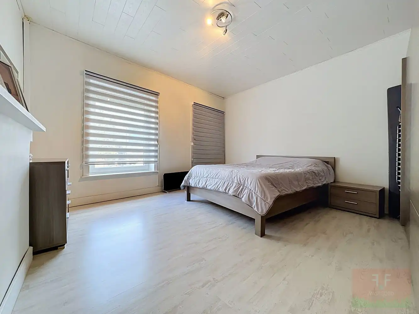 Energiezuinige moderne gezinswoning met garage, 3 slaapkamers, 2 badkamers en stadstuin foto 13