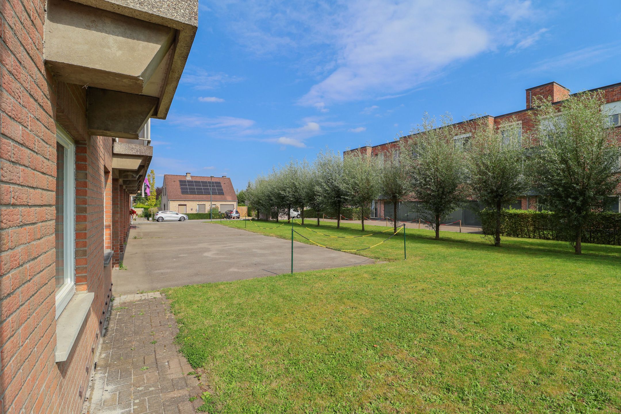 Gelijkvloers appartement met zonnepanelen foto 13