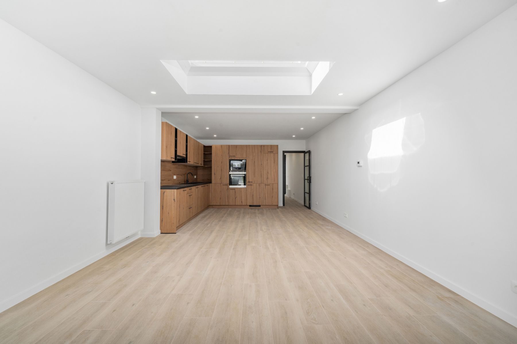 LABEL A: instapklare woning met 4 slaapkamers en grote tuin foto 5