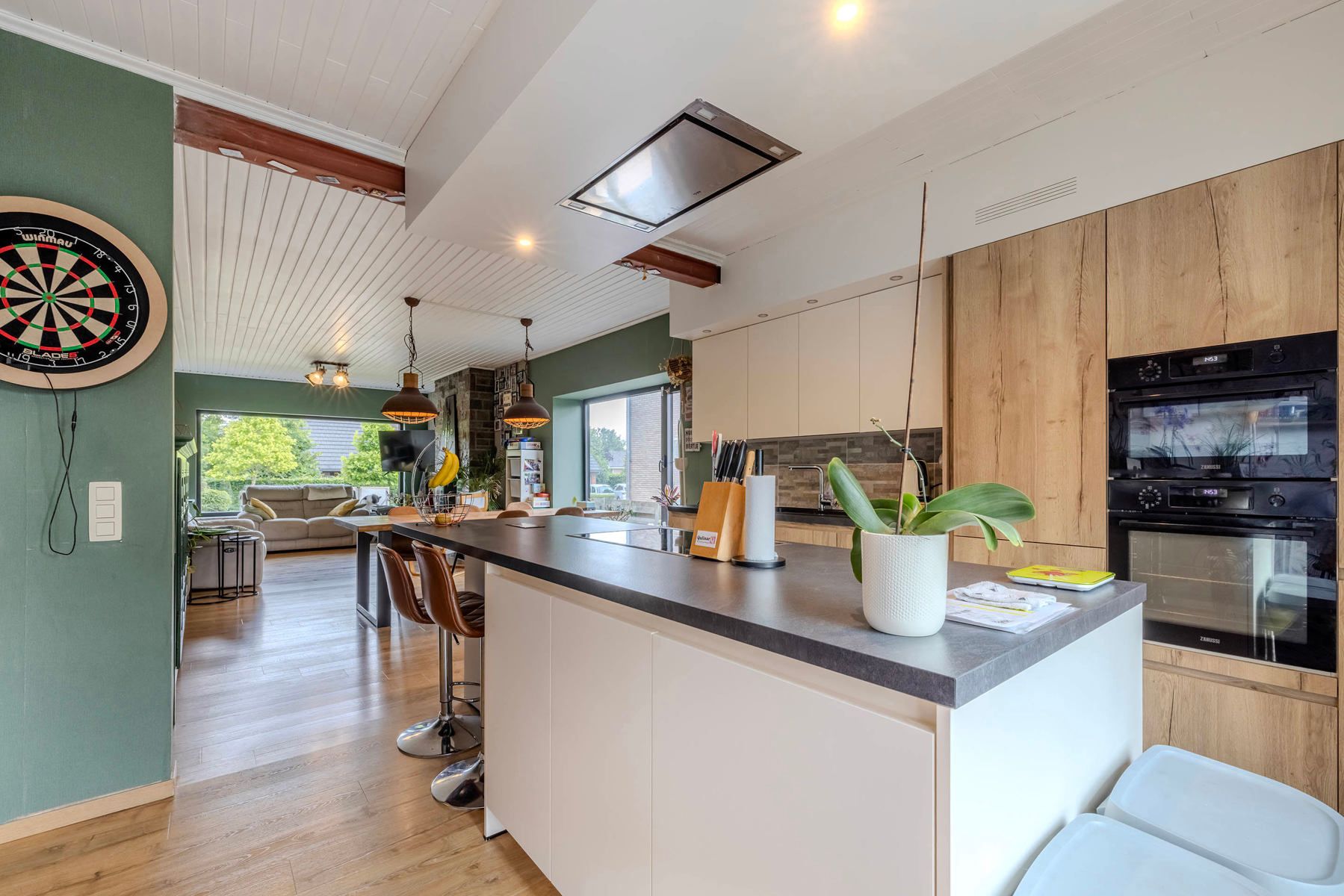 Rustig gelegen, gerenoveerde woning met o.a. 4 slaapkamers foto 17