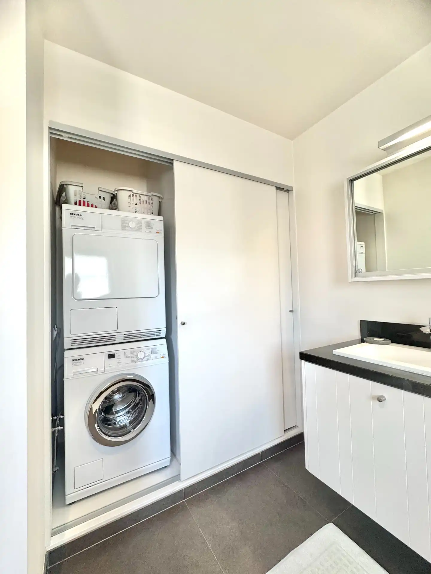 MAGAZIJN-CONSTRUCTIEHAL | KANTOOR | TRIPLEX APPARTEMENT | 1.147 M² foto 30