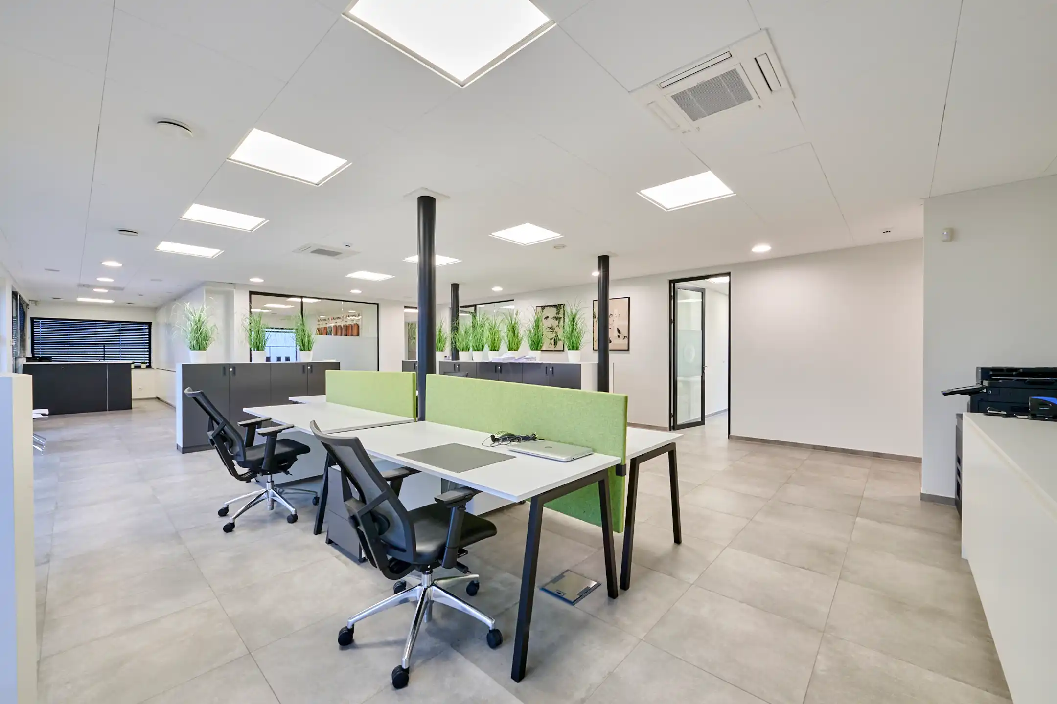 Multifunctioneel bedrijfsgebouw op Genk-Zuid foto 7