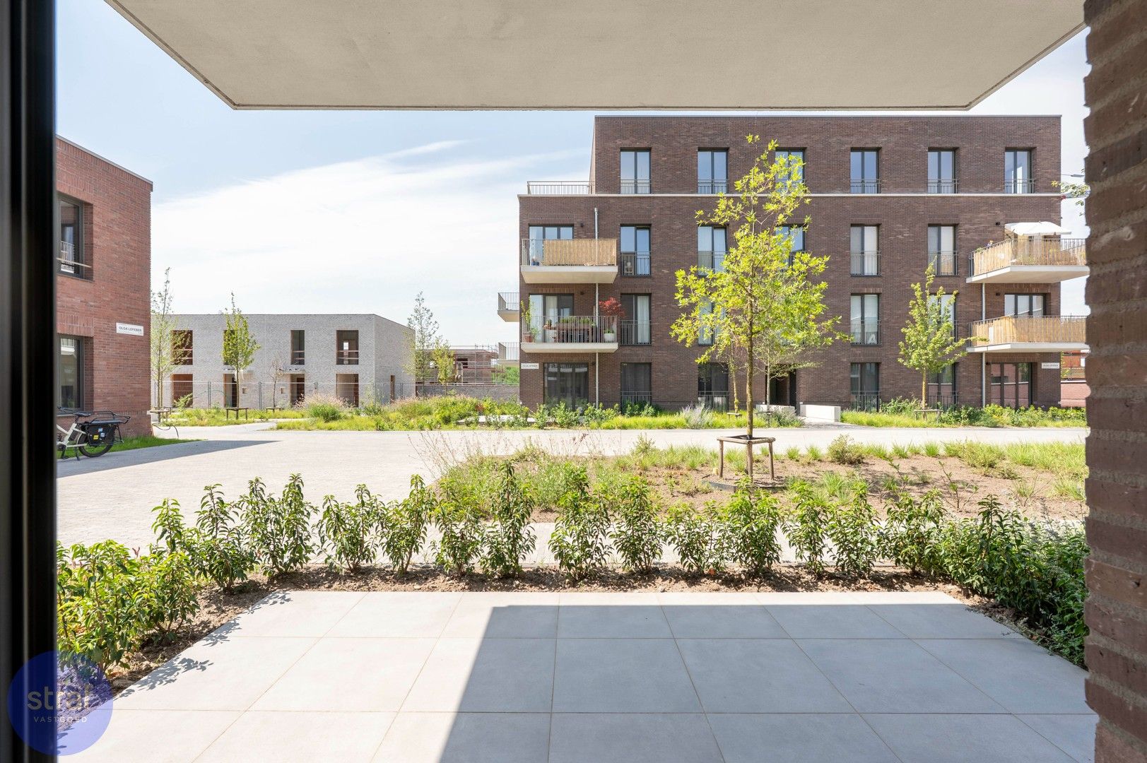 Gloednieuw tweeslaapkamerappartement met alleen maar groene vinkjes! foto 4