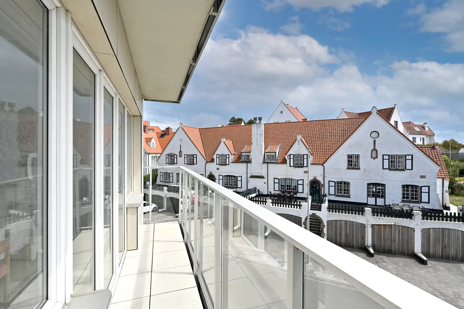Hoekappartement met vijf slaapkamers op toplocatie in Duinbergen foto 25