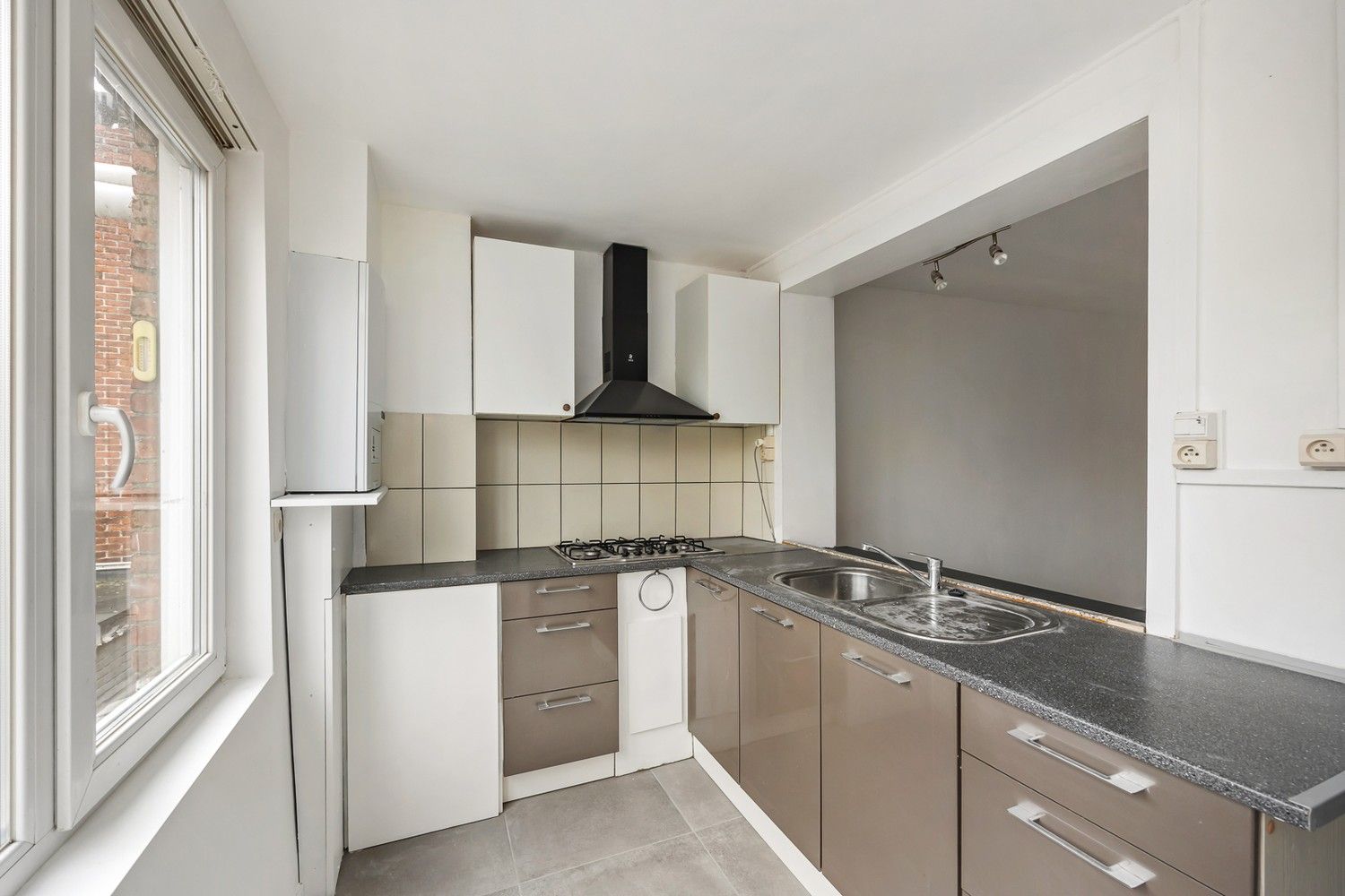 Instapklaar 1 slaapkamer appartement (50 m²) in een verzorgd gebouw foto 3
