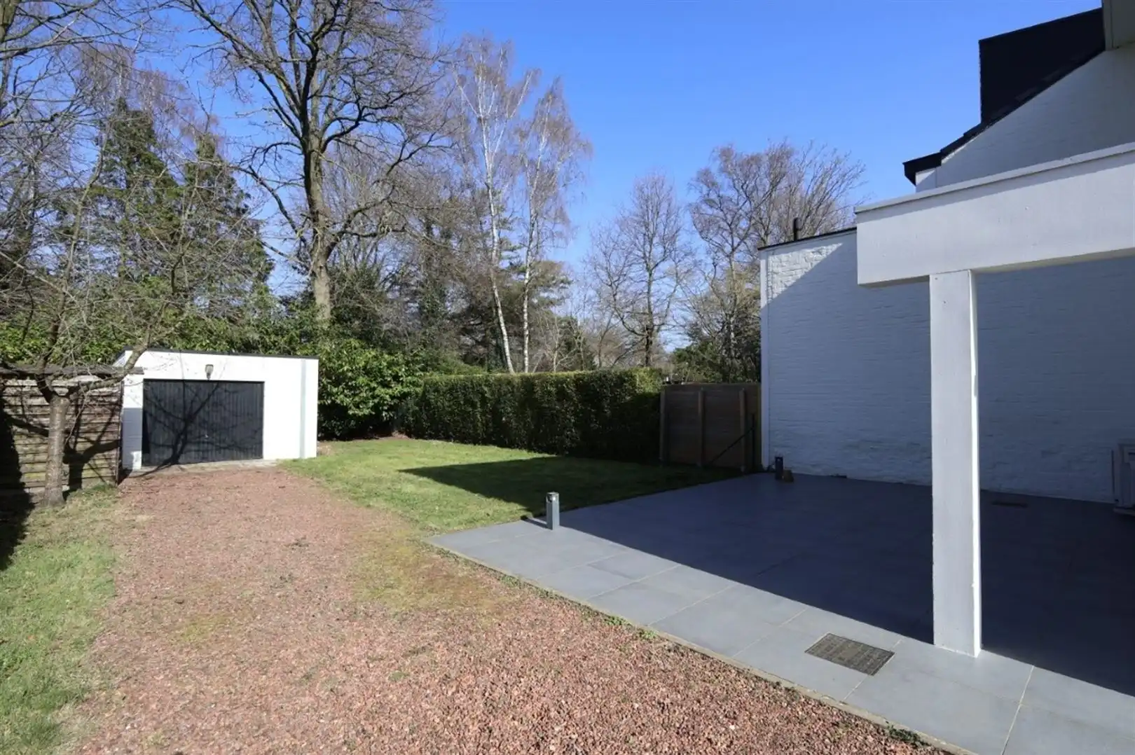 Gerenoveerde halfopen bebouwing op Berkenveld foto 3