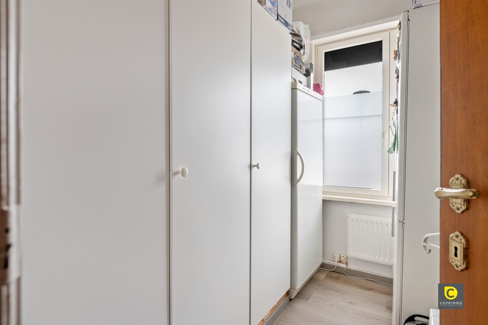 Interessant handelsgelijksvloers met duplex appartement foto 10