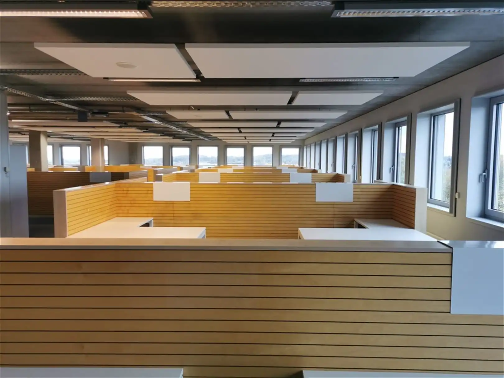 Kantoorgebouw foto 4