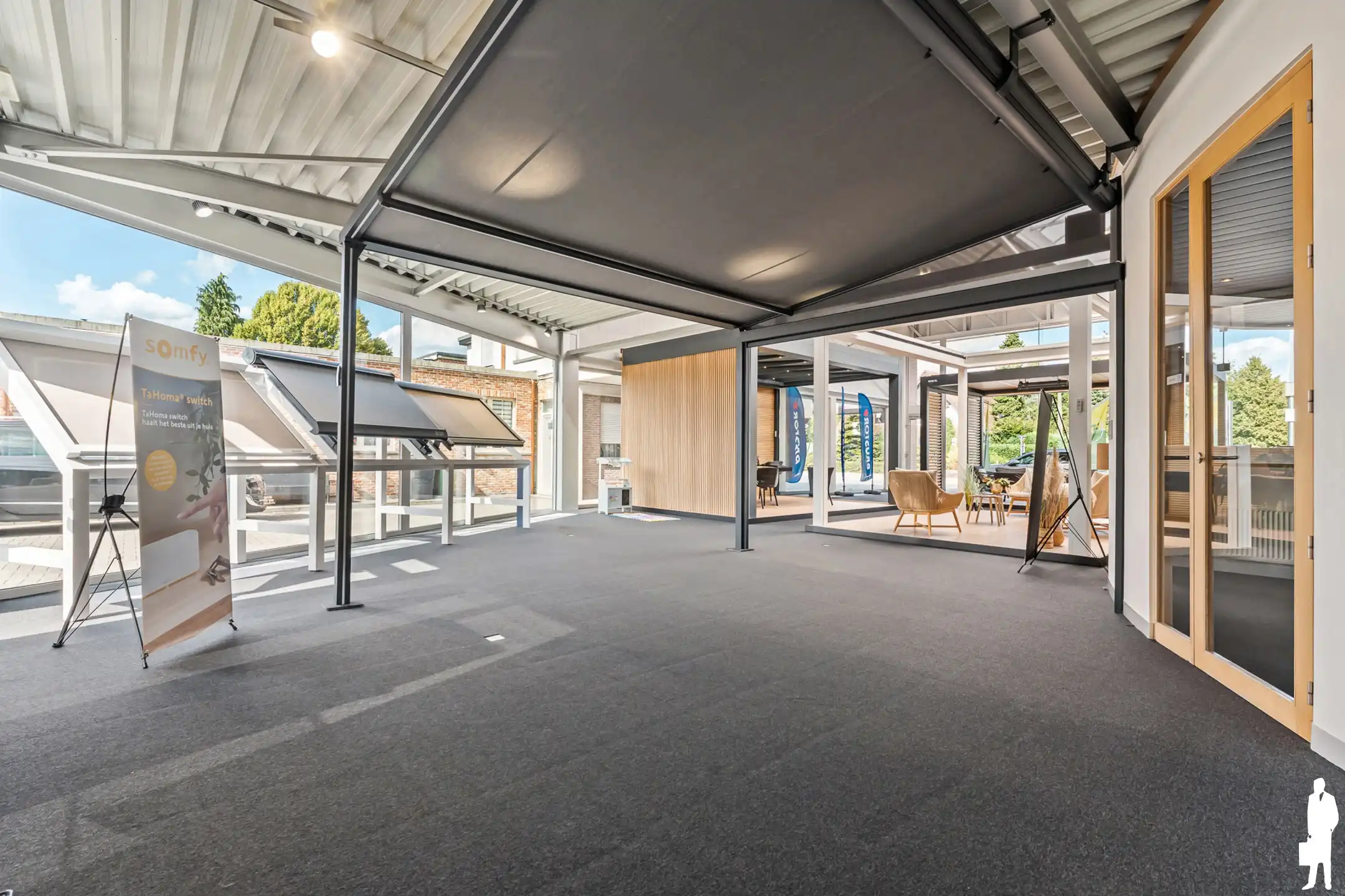 Winkelruimte / showroom te huur van ca. 240 m²  foto 5