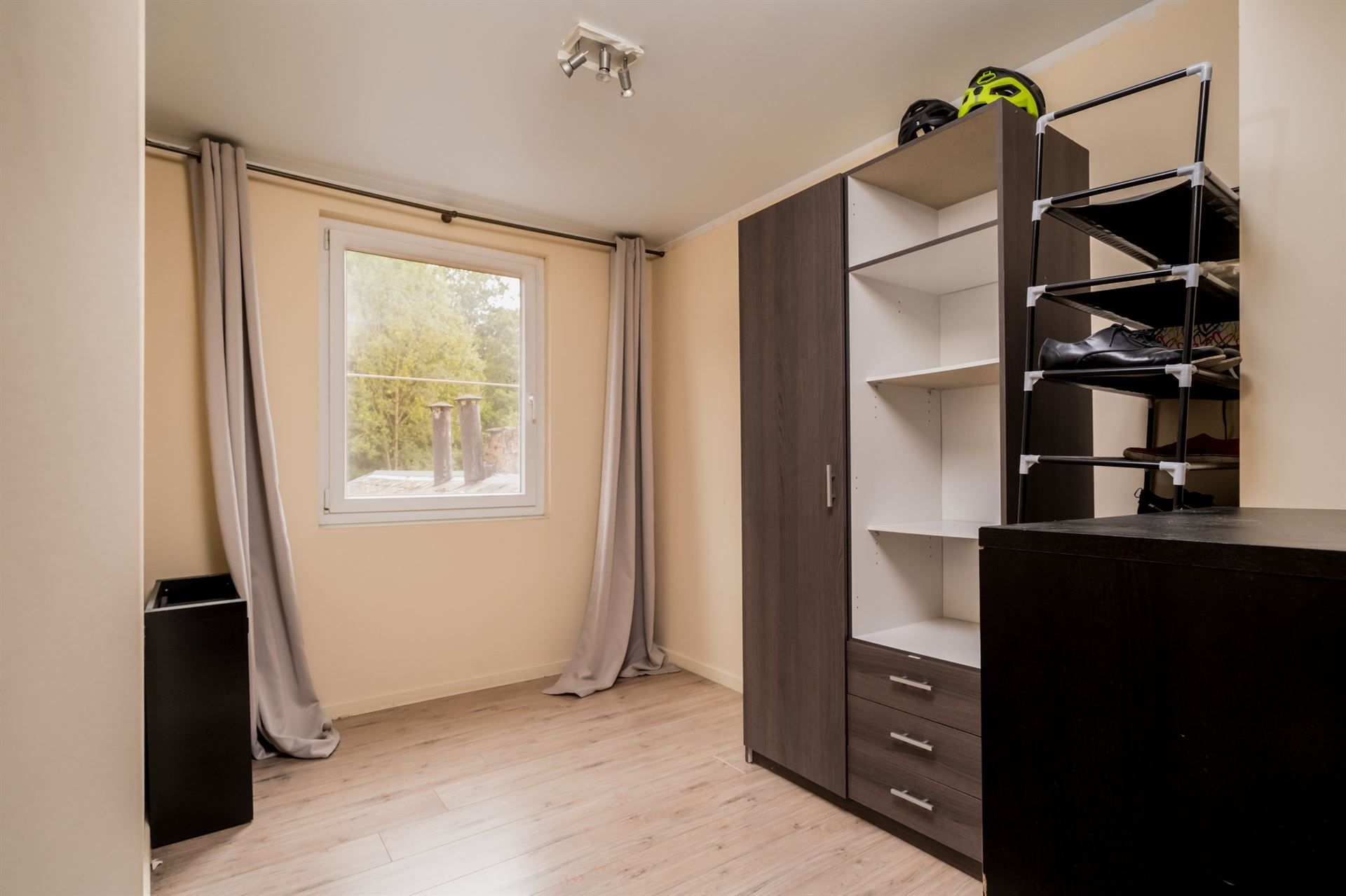 Instapklare woning met 3/4 slpks aan park Bel air! foto 13