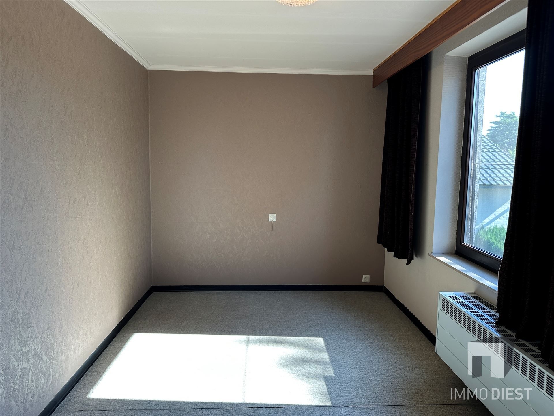Knappe woning met 4 tot 5 slaapkamers foto 17