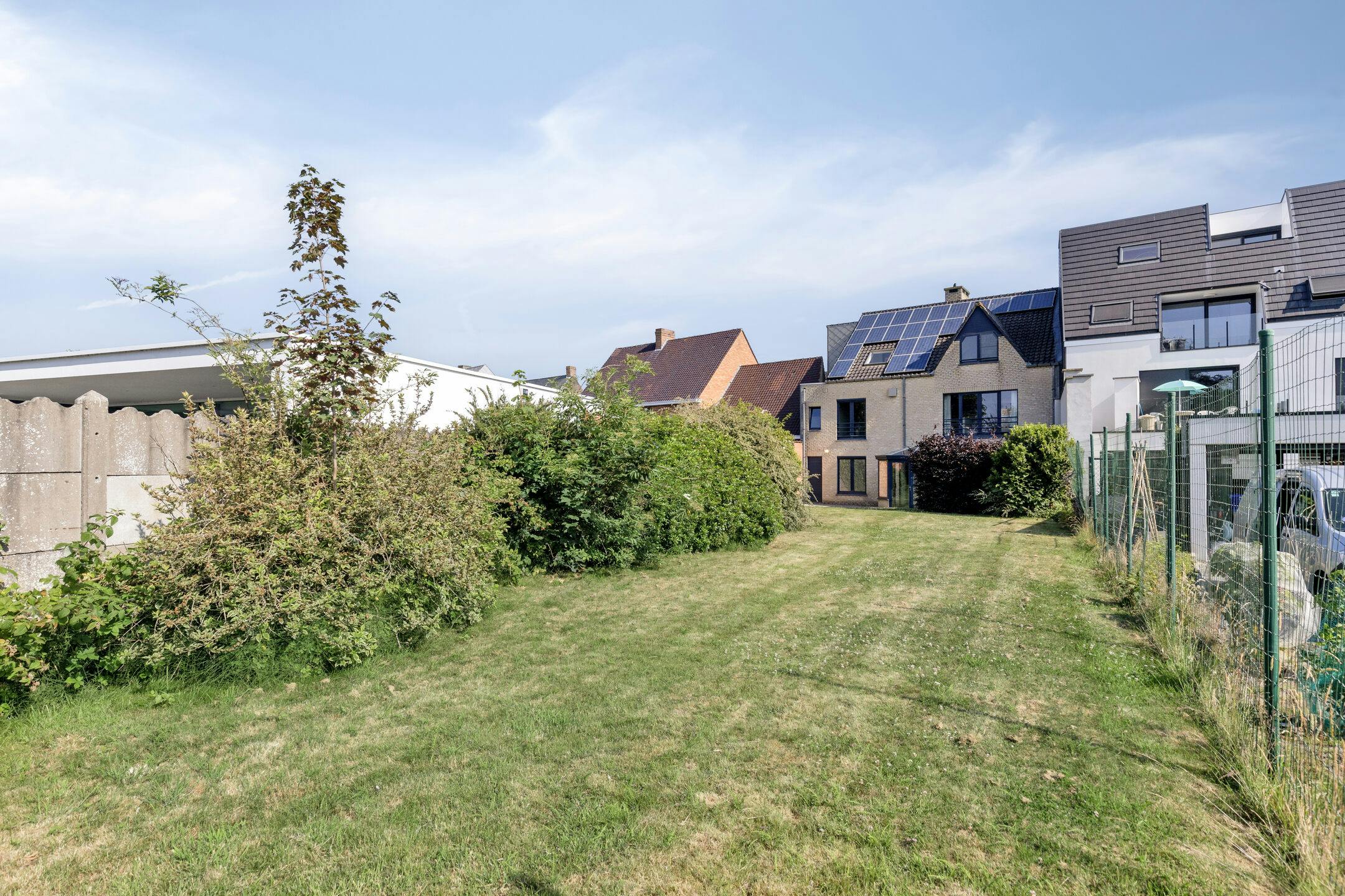 Prachtig woon- en handelspand te koop te centrum Eernegem foto 2