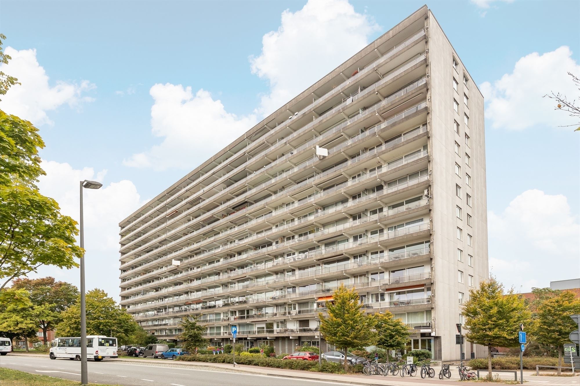 Stijlvol gerenoveerd app. met terras op toplocatie foto 19