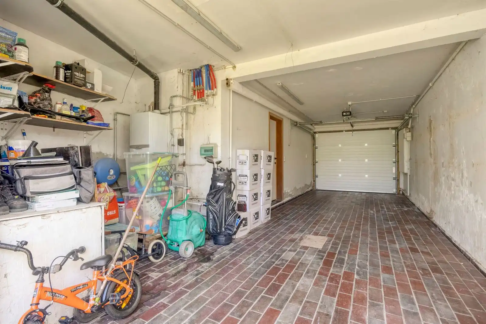 Ruime woning met 4 slaapkamers en bureau te koop foto 27