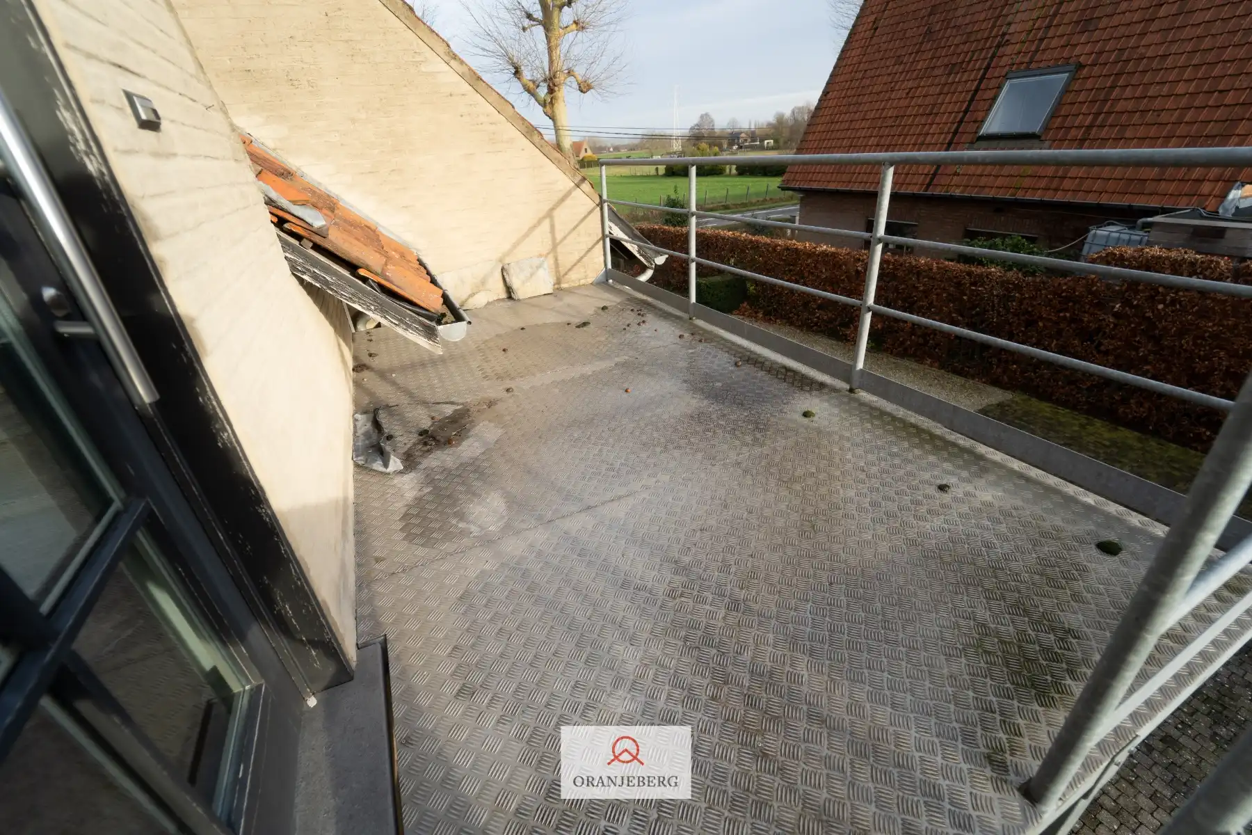 Zeer ruim 3 slaapkamer appartement (230 m²) foto 22