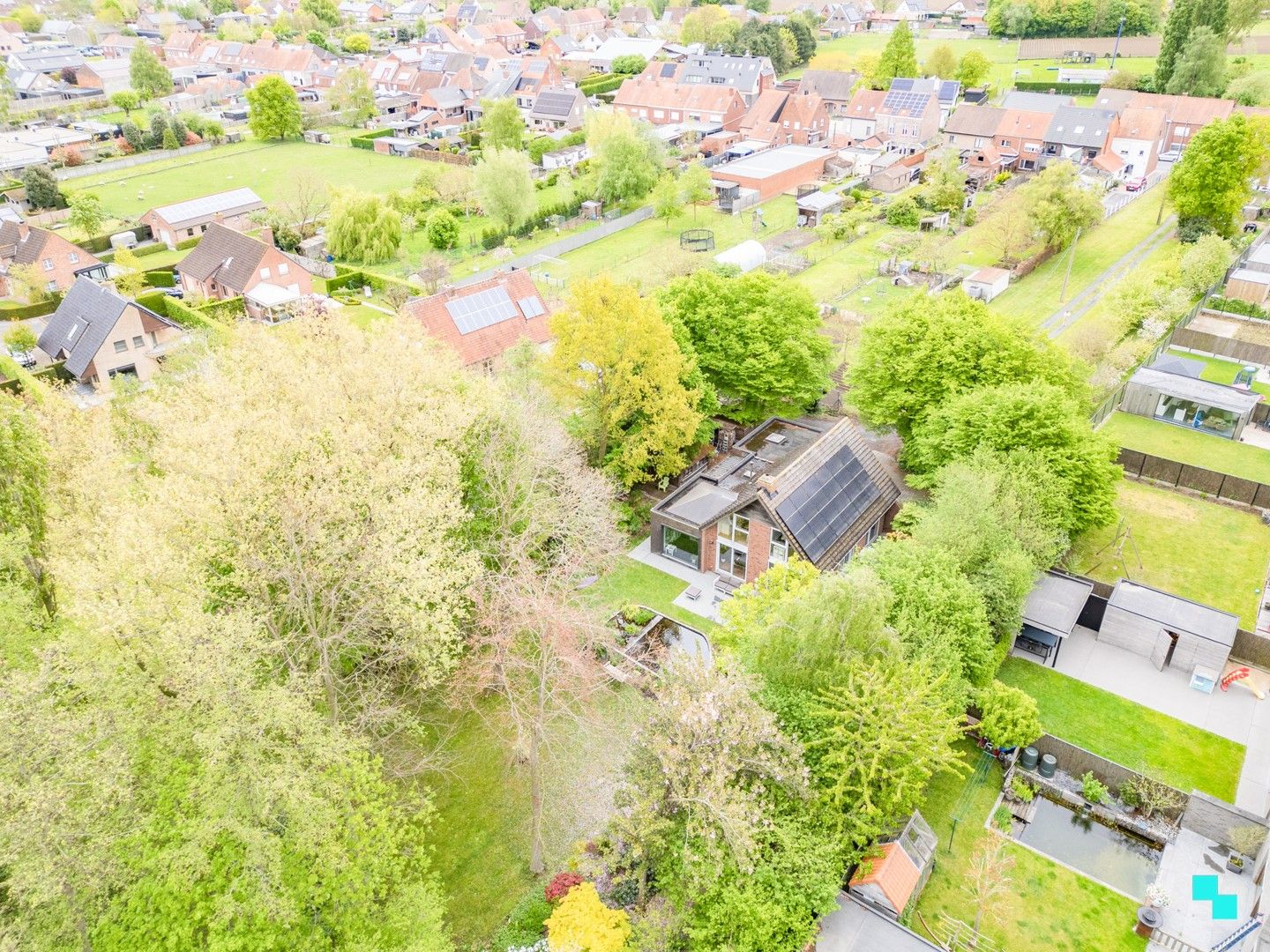 Prachtige villa te koop in Sint-Eloois-Winkel foto 2