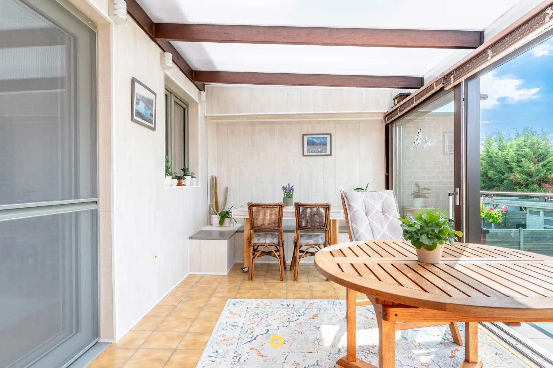 Verzorgde bel-etage met 3 slk, zuid tuin en extra garage foto 5