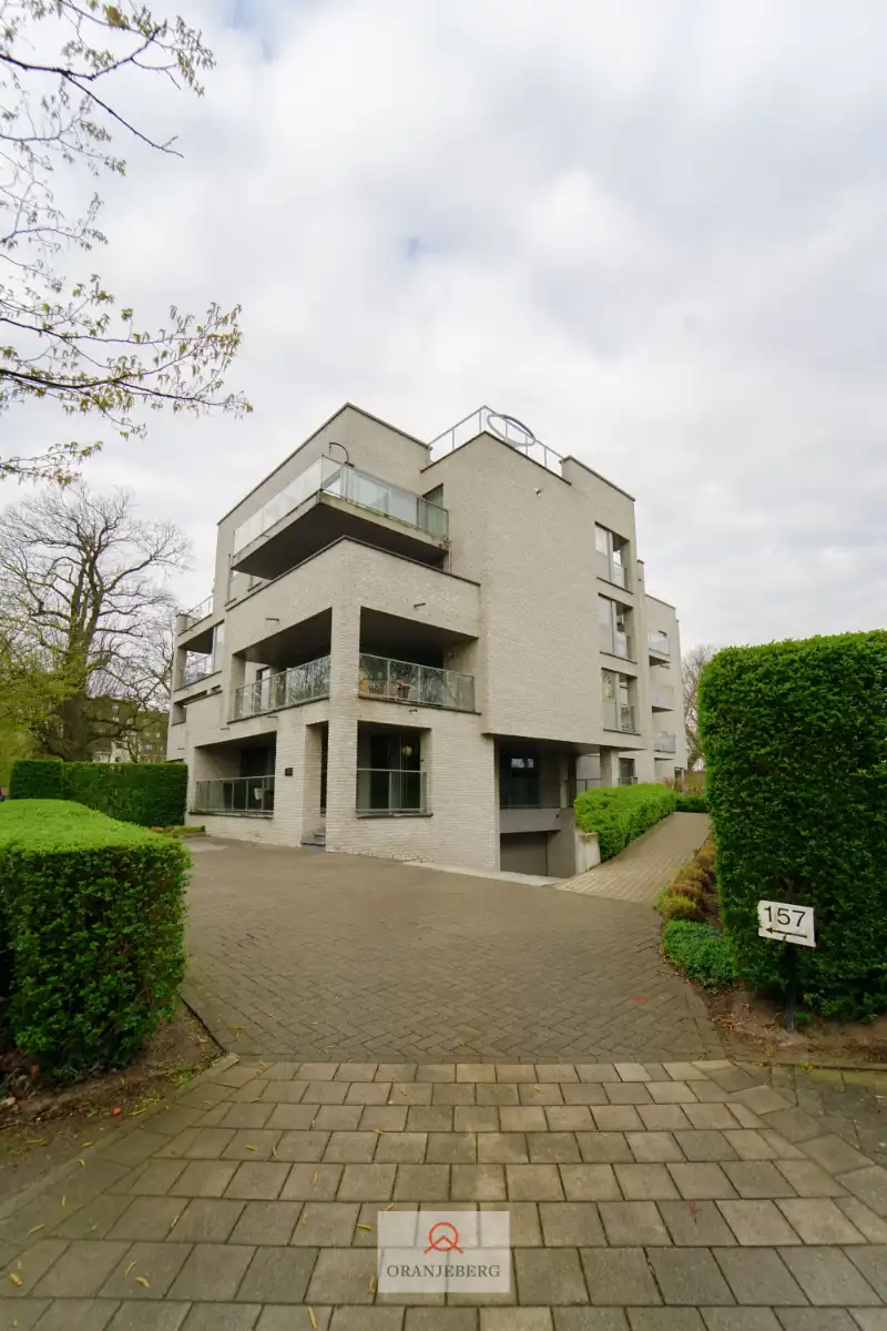 Energiezuinig 2 slpk app met terras in Sint-Denijs-Westrem foto {{pictureIndex}}