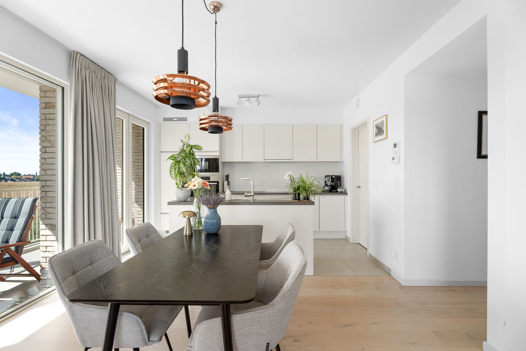Instapklaar appartement met zicht & zon. foto 4