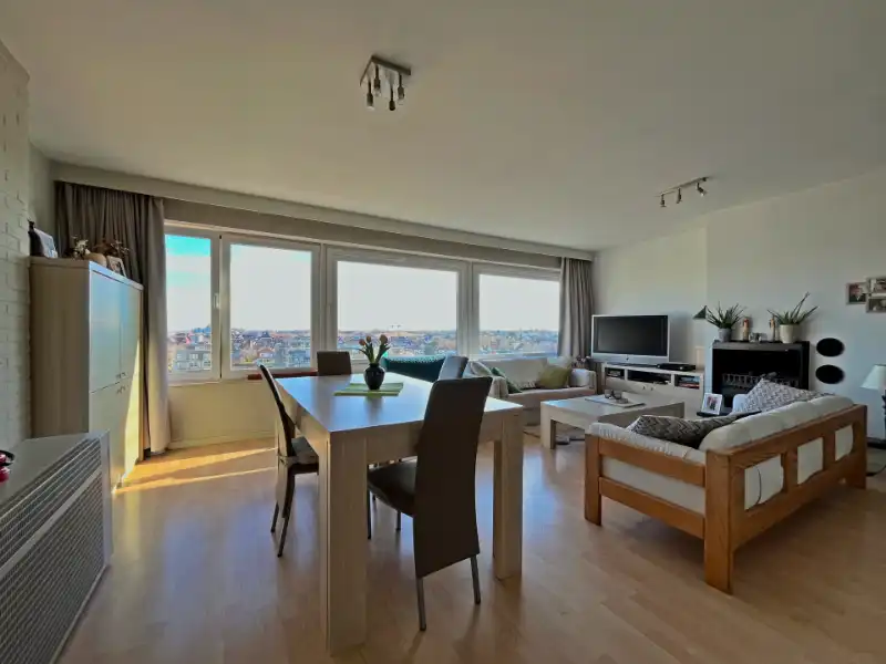 STUDIO MET SLAAPHOEK EN EEN DYNAMISCH UITZICHT foto 4