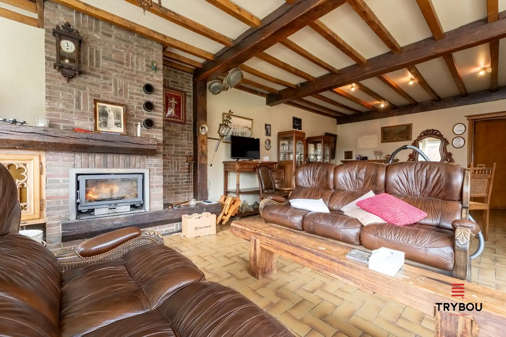 Ruime woning met winkelruimte, loods (optioneel) en garage  foto 5